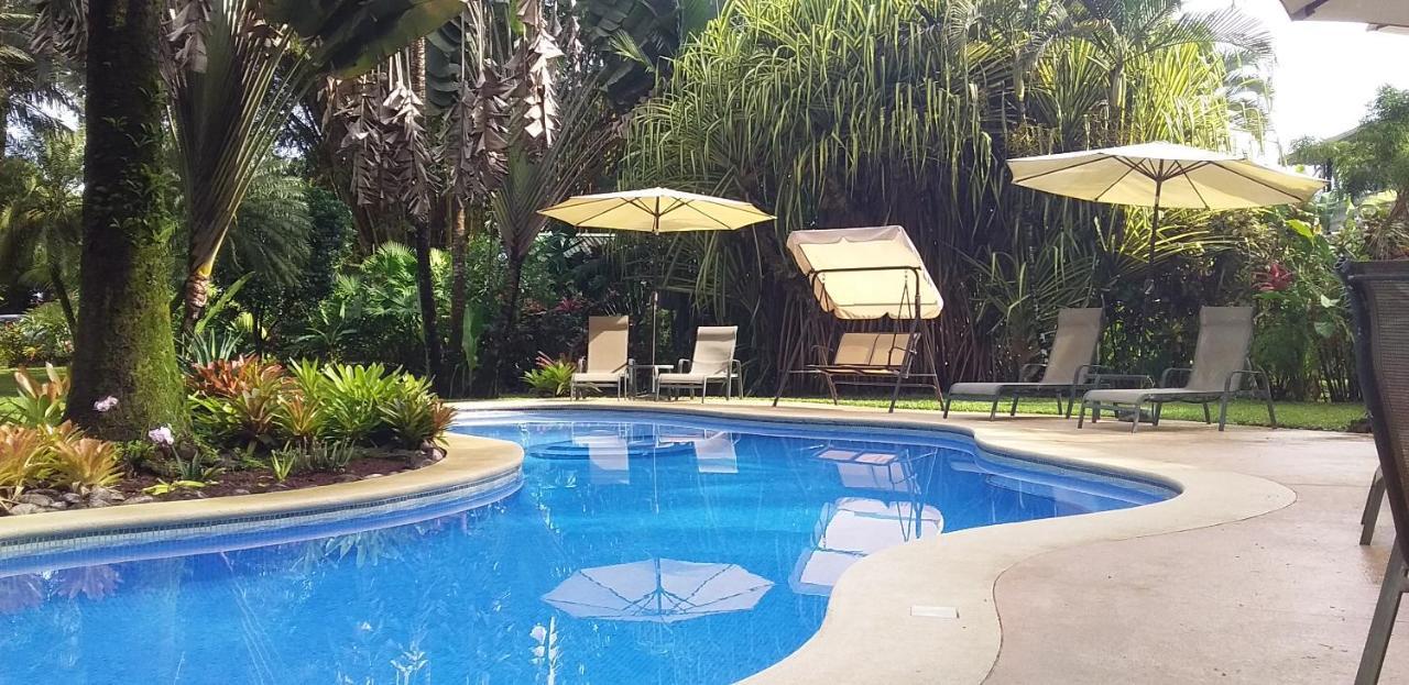 Playa Negra Guesthouse Cahuita Bagian luar foto