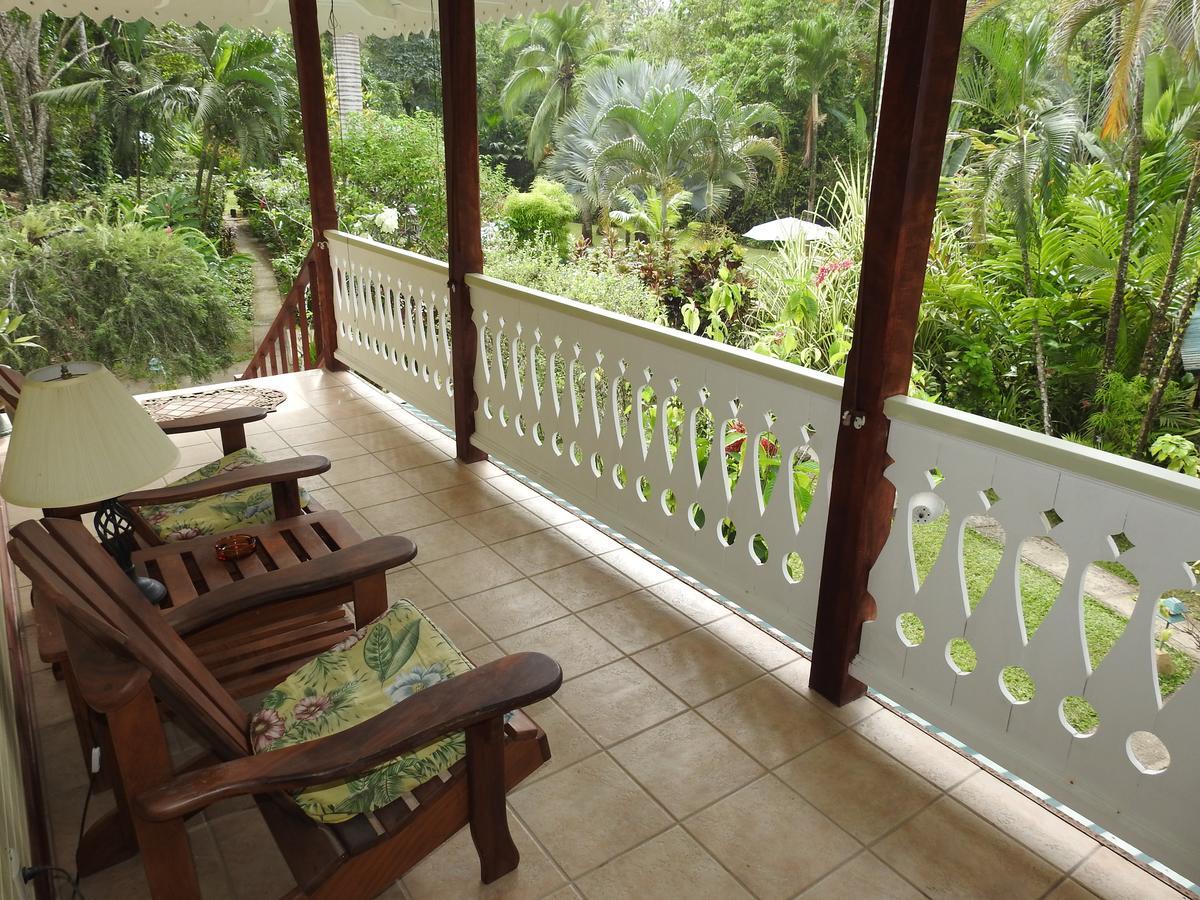 Playa Negra Guesthouse Cahuita Bagian luar foto
