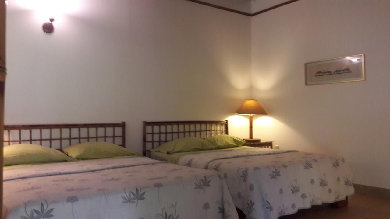 Playa Negra Guesthouse Cahuita Bagian luar foto