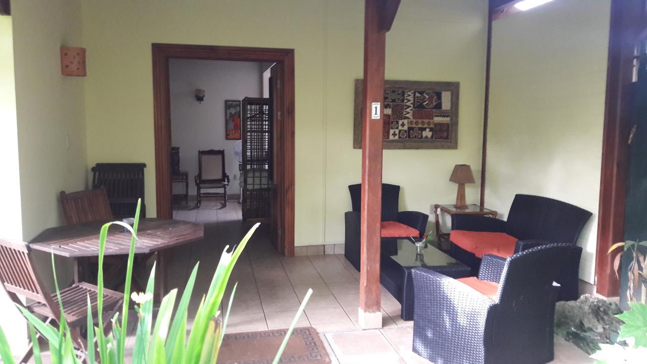 Playa Negra Guesthouse Cahuita Bagian luar foto
